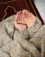 Namaz Chaddar With Sleeves - Cream Floral