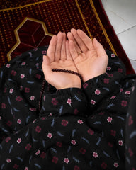 Namaz Chaddar With Sleeves - Black Rose