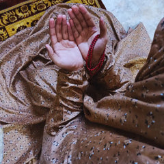 Namaz Chaddar With Sleeves - Camel