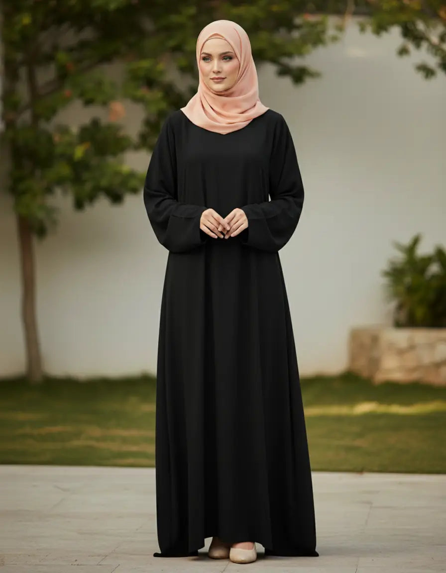 Essential Abaya - Black