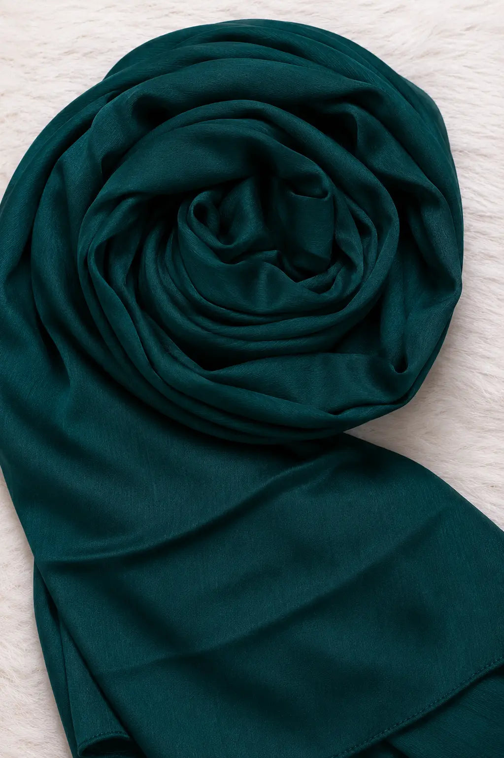 Matt Silk Hijab - Bottle Green
