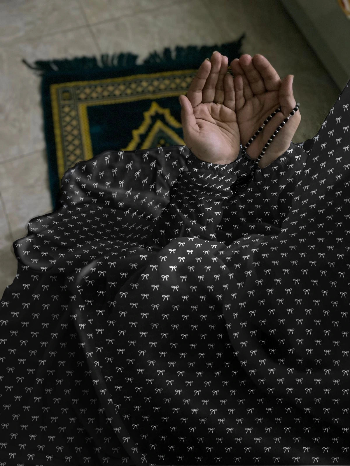 Namaz Chaddar With Sleeves  -  Black Chaddar
