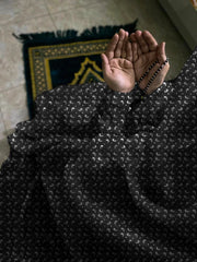 Namaz Chaddar With Sleeves  - Black