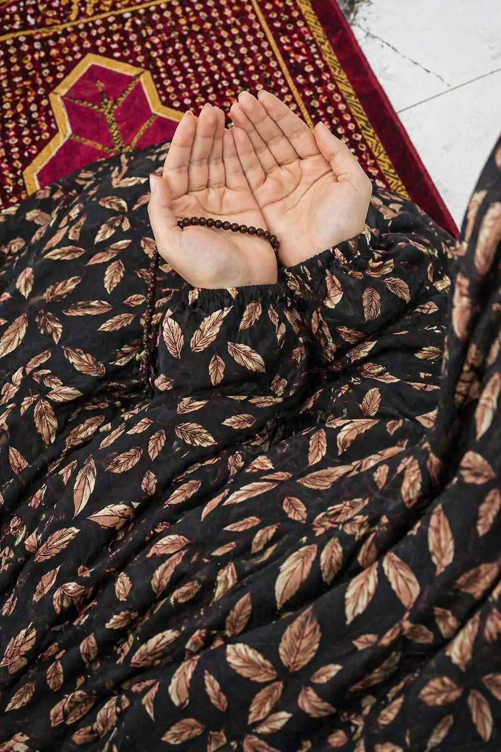 Namaz Chaddar With Sleeves  - Black Petal