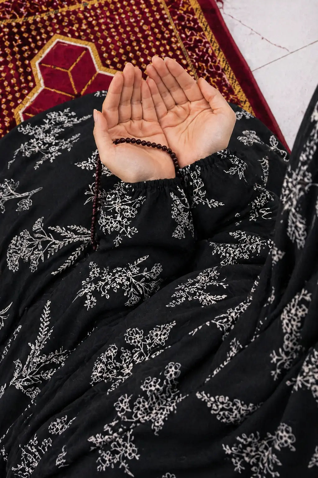 Namaz Chaddar With Sleeves  - Black