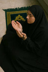Namaz Chaddar With Sleeves  - Plain Black