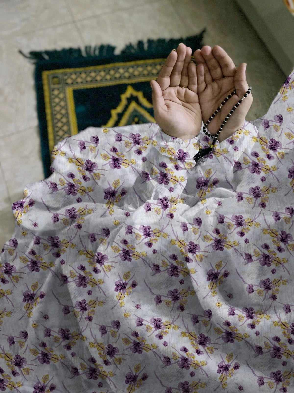 Namaz Chaddar With Sleeves  -  Purple Rose